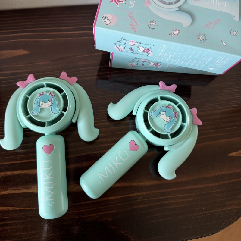 Hatsune Miku Mini Handheld Fan - Outdoor Y Camping reseña y precio